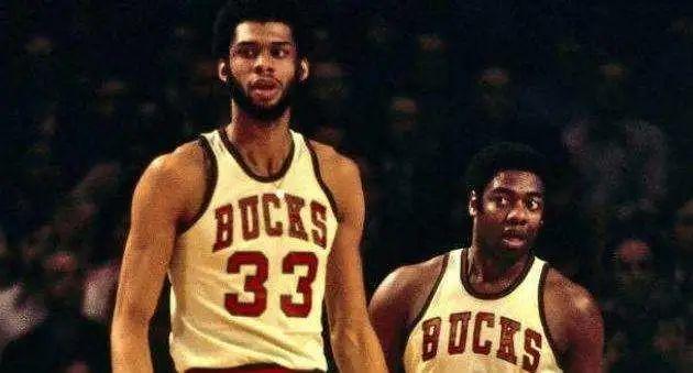 半场国足0 半场国足0