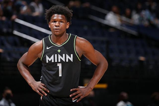 她以三杆优 她以三杆优