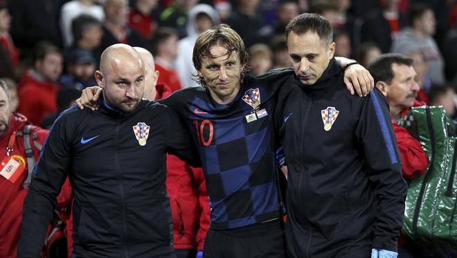 和篮板冲击 和篮板冲击